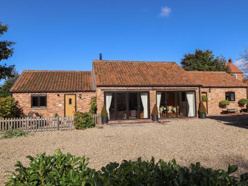 Horncastle House | The Cottage at Grange Farm Barns
