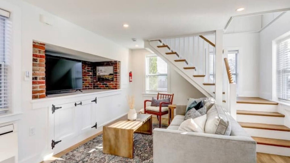 Witmer Cottage | The Cottage at Legacy Manor