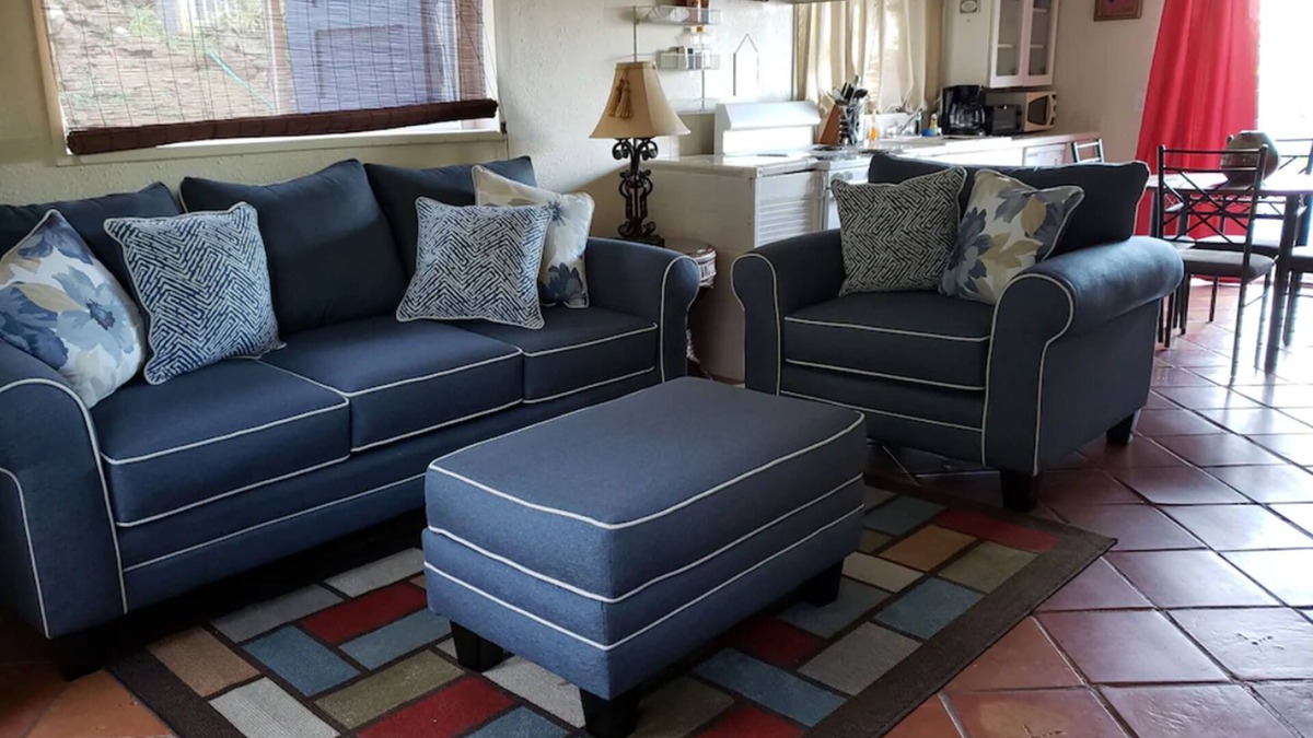 Estate Kings Quarter House | The Cottage at Villa Indigo