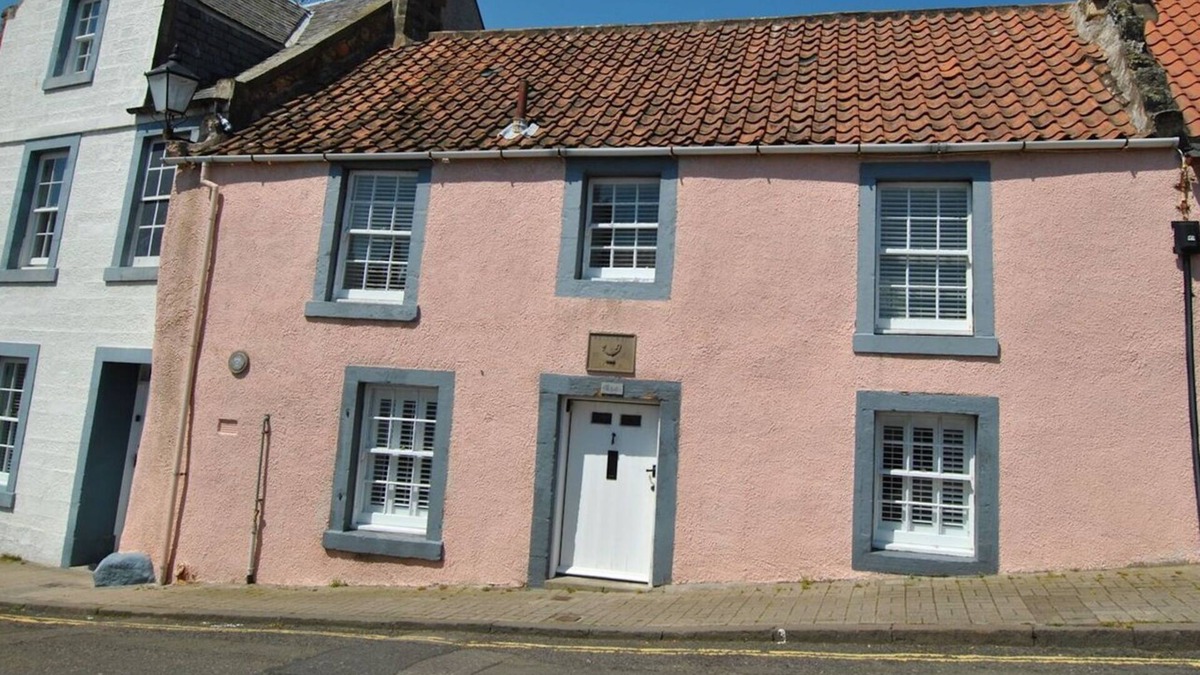 St Monans Cottage | The Cottage by the Harbour, St Monans