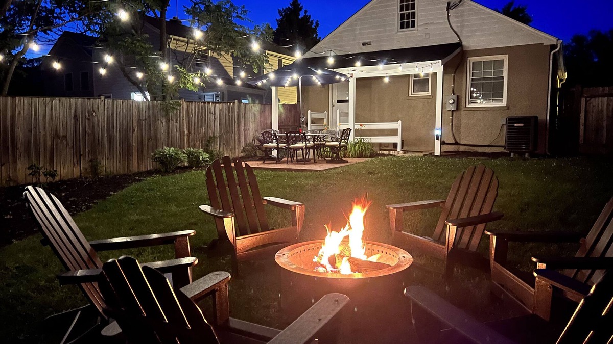 Leesburg's Old and Historic District House | The Cottage on Royal - Historic Leesburg Home