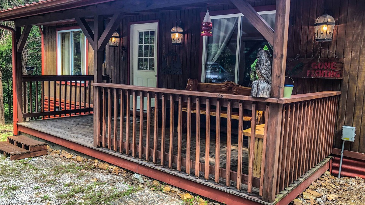 French Lick Cottage | The cottage on the hill in the woods