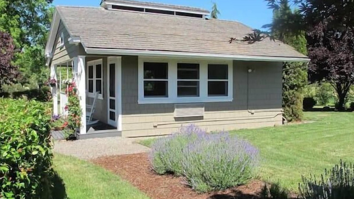 Medford Villa | The Cottage: One bedroom w/mini fridge & private bath.