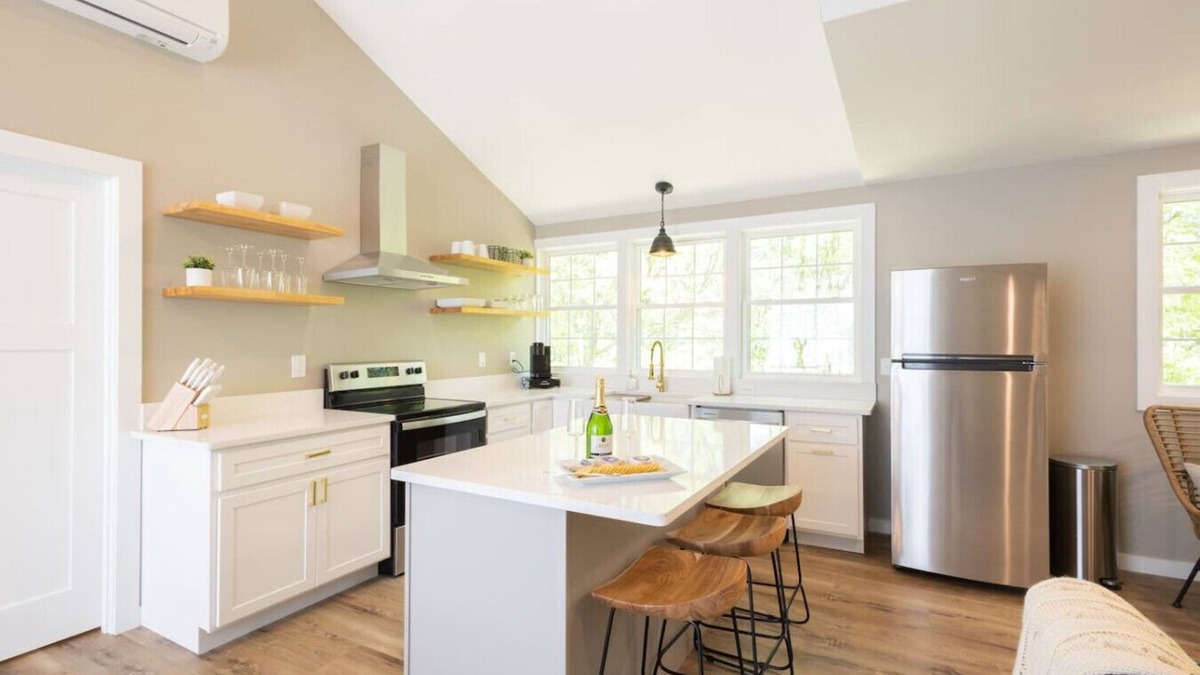 Jackson House | The Cottage, Rusted Route Farms