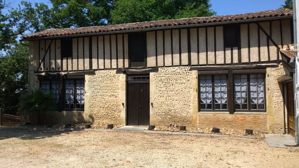 Aire-sur-l'Adour Cottage | the cottages of castera NORMANDIE
