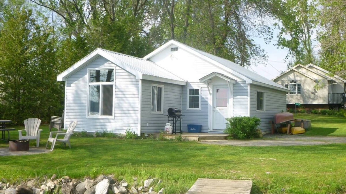 White Lake House | The Cove - 245B - Cottage