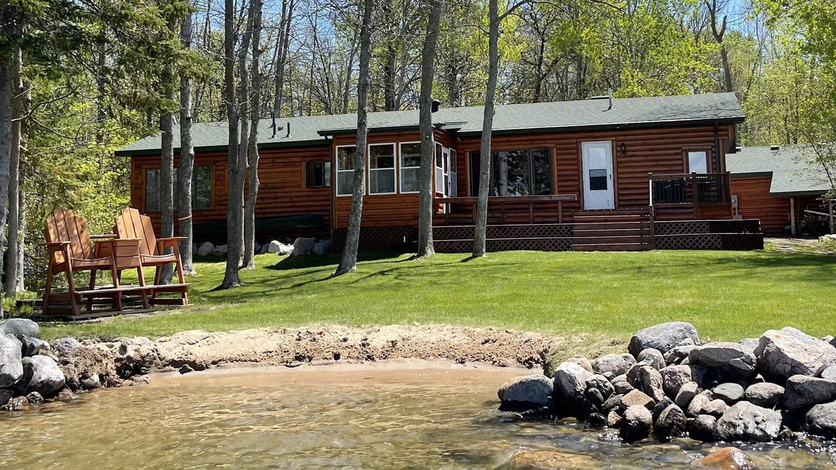 Walker House | The Cove Cabin on Leech Lake