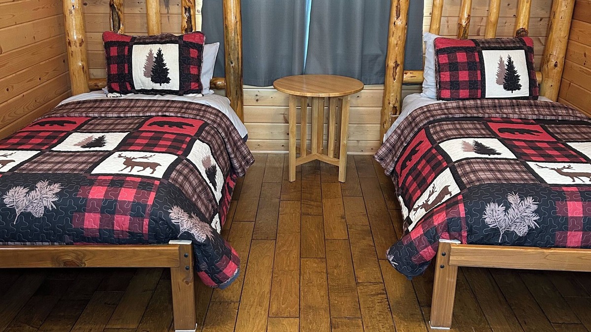 Clark Cabin | The Cow Lodge
