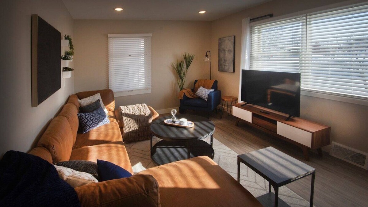 Wadena House | The Cozy Colfax House