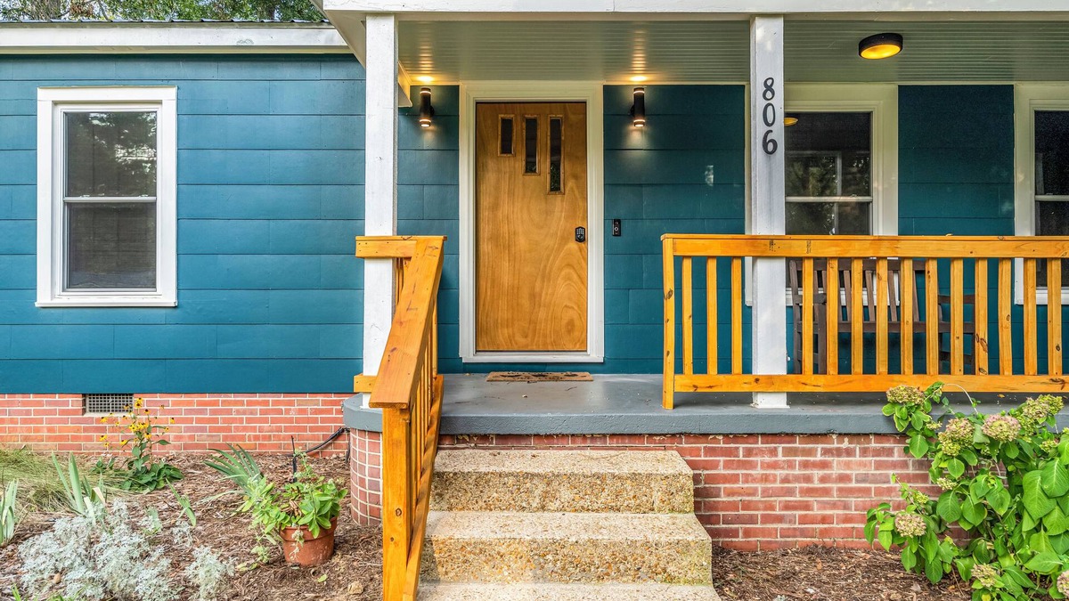 Starkville House | The Cozy Coop: Charming 2-Bedroom Starkville House Walking Distance from Campus!