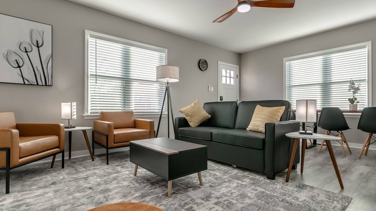 Bartlesville Cottage | The Cozy Cottage
