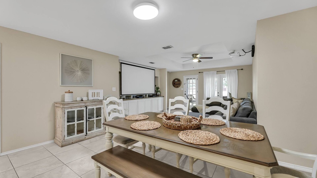 Mission House | The Cozy Houz at Cimarron! With Golf Course View