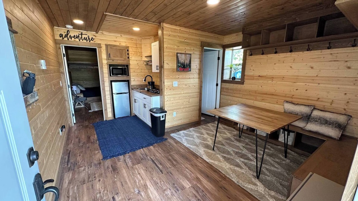 Georgetown House | The Cozy Nest at Georgetown Lake