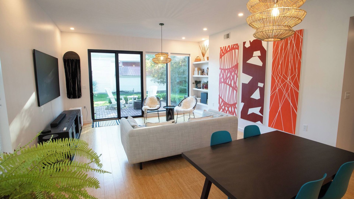 Town of White Creek Cottage | The Crik House: Modern digs, American farm country