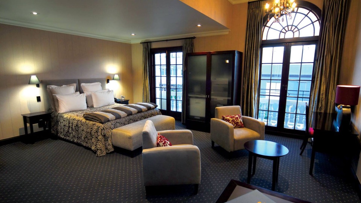 Ahuriri Hotel | The Crown Hotel Napier