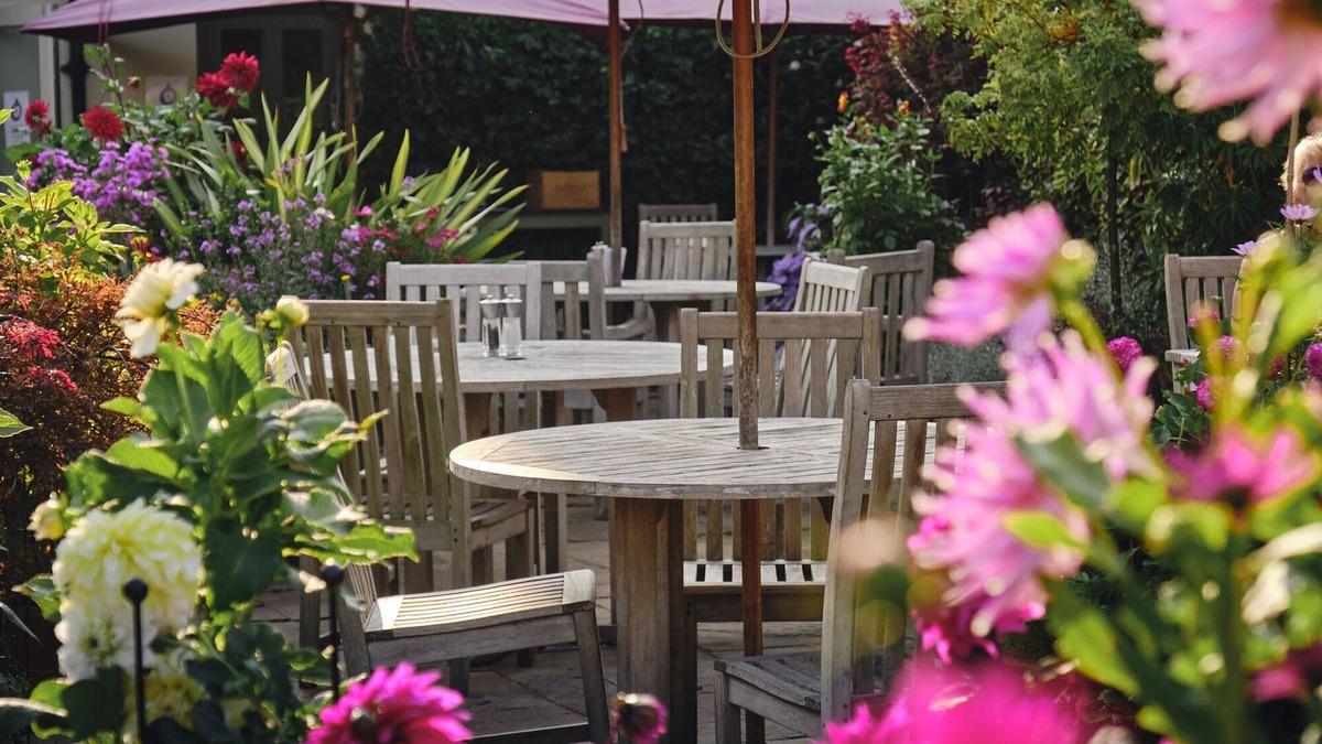 Stoke by Nayland Hotel | The Crown Stoke By Nayland