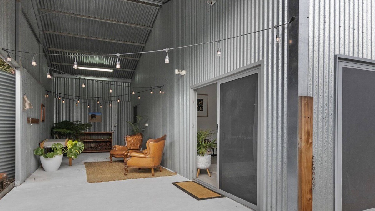 Whites Valley House | The Cubby House by Wine Coast Holiday Rentals