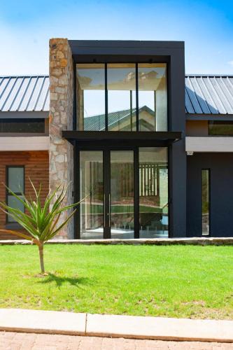Dullstroom Villa | The Curve