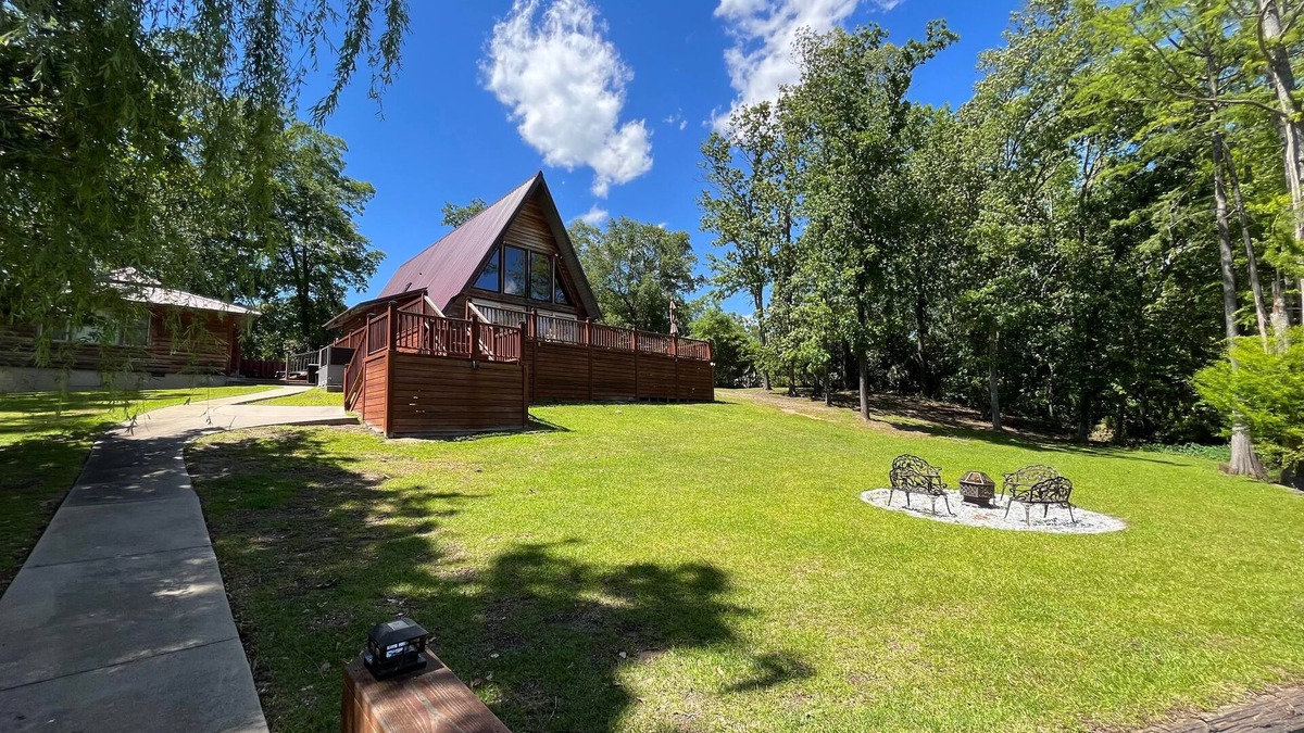 Calhoun County House | The Cypress House