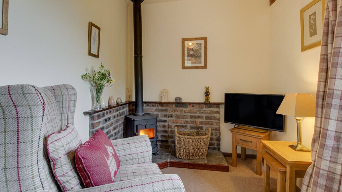 Llanerchymedd House | The Dairy - One Bedroom House, Sleeps 2