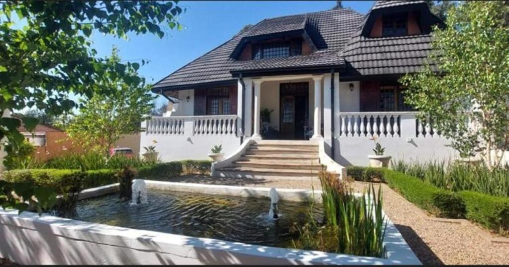 Greater Johannesburg Metropolitan Area Bed & Breakfast | The Dauphin House