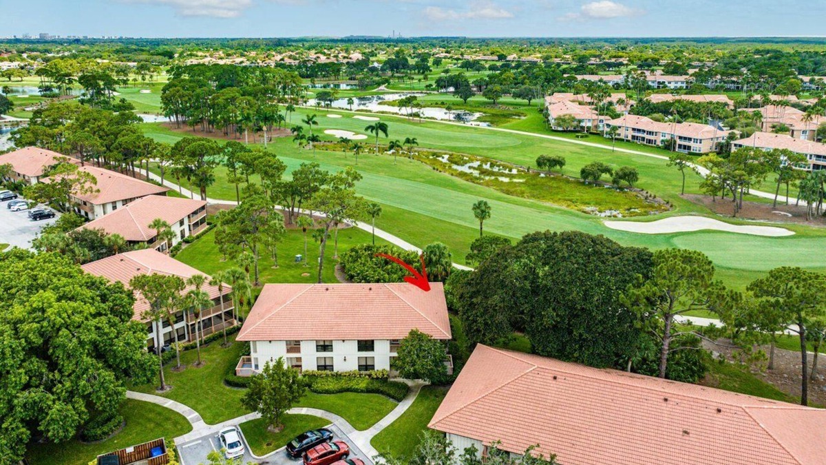 Hunt Club Apartment | The Delightful Golf Villa
