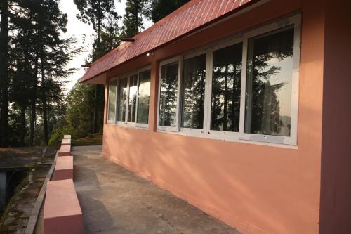 Pauri House | The Deodar Inn