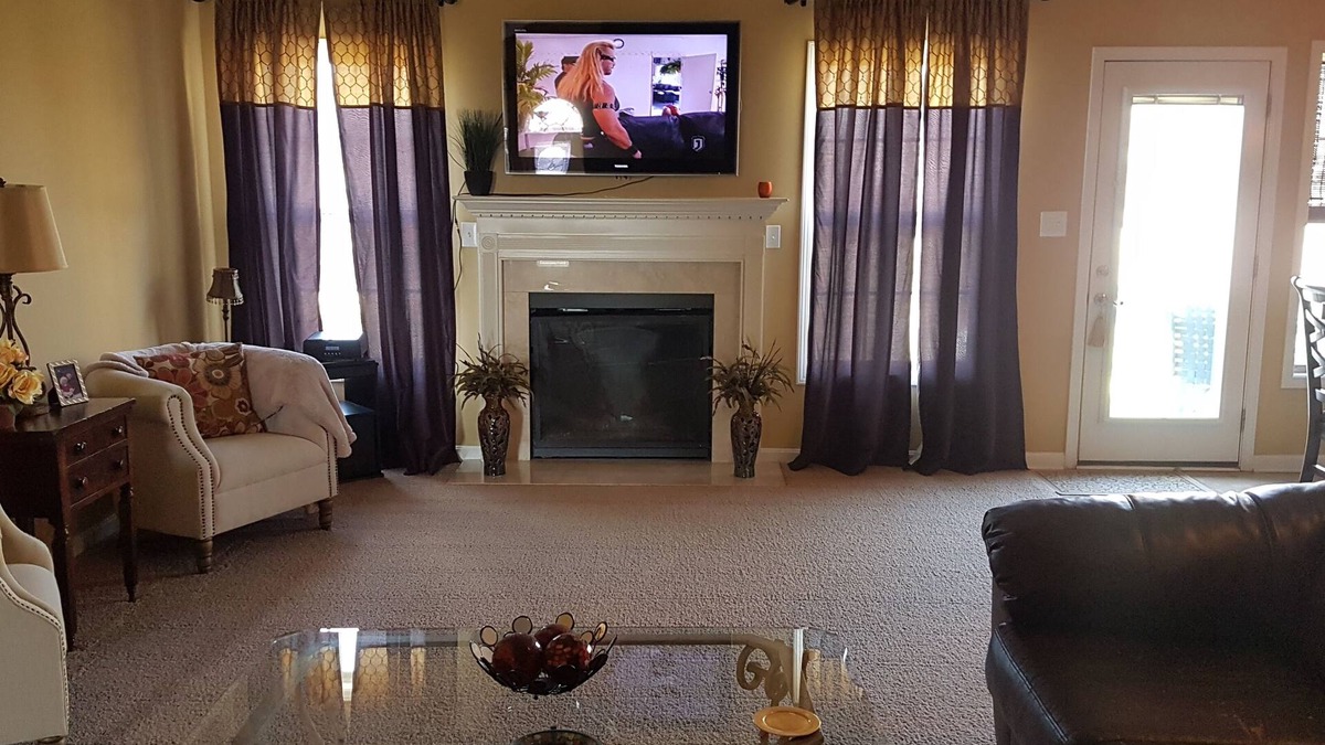 Buechel House | The Derby House - Relaxing retreat before and after the excitement of the Derby!
