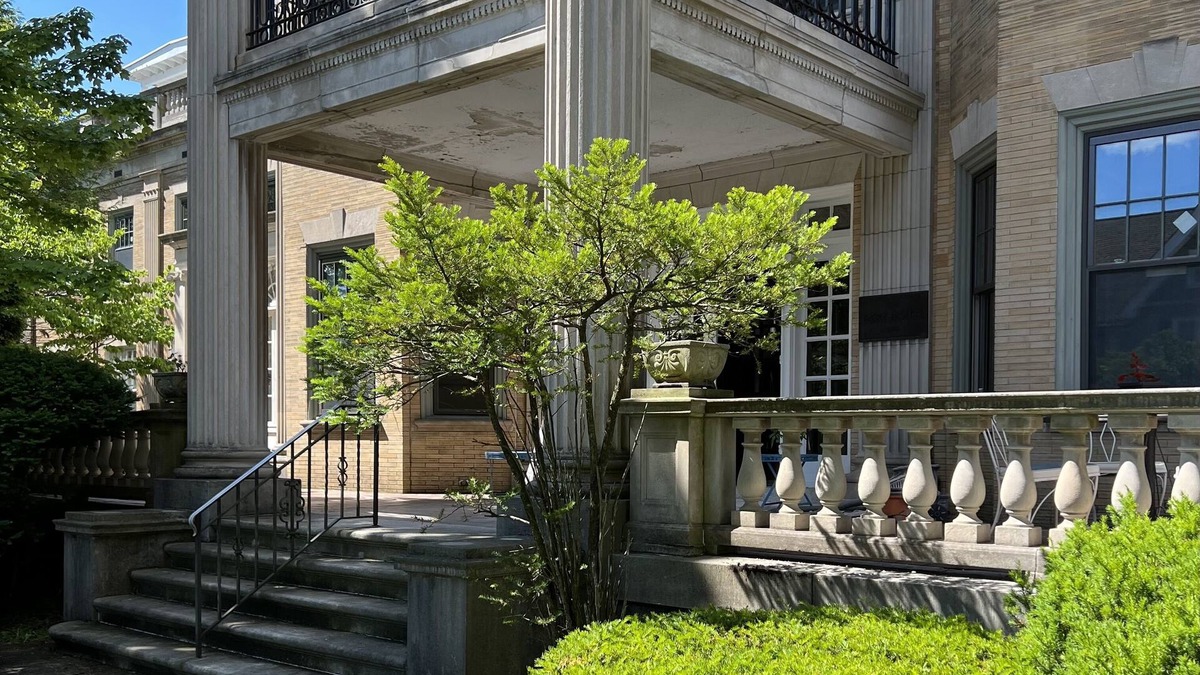Catasauqua House | The Dery House