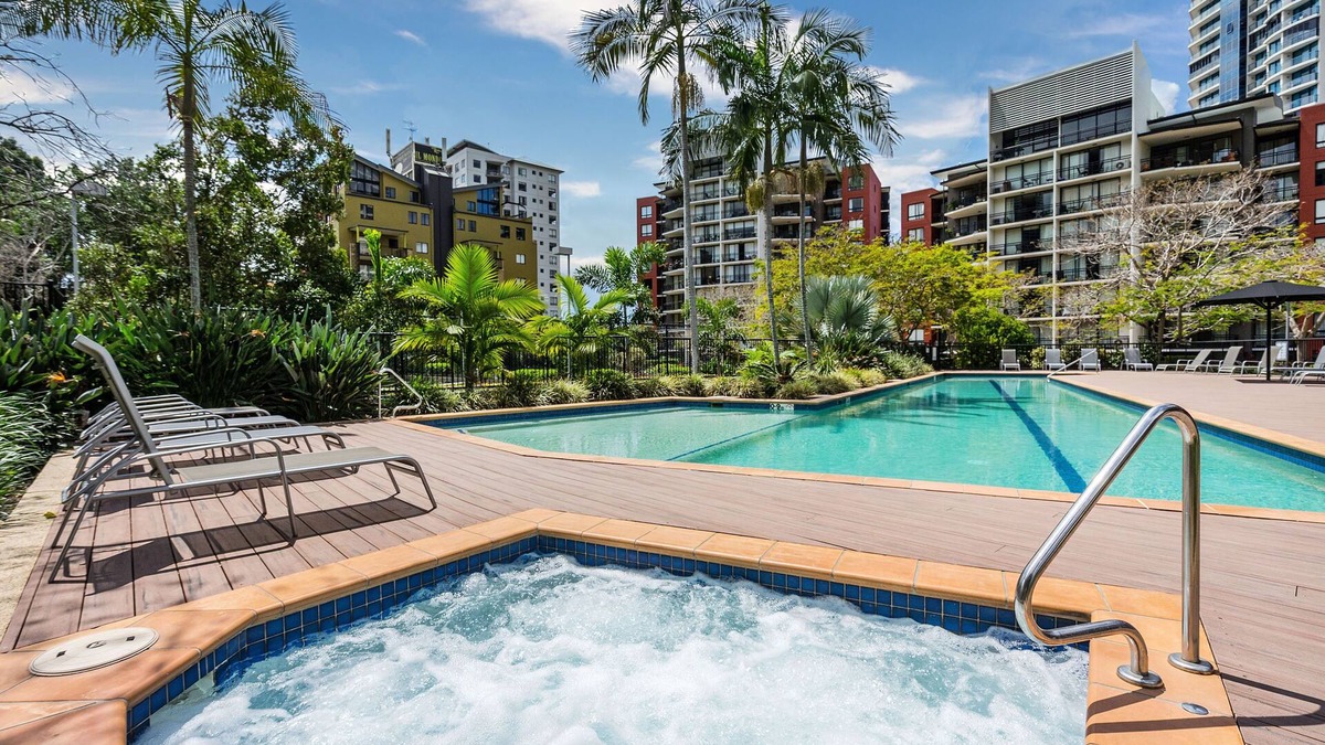 Kangaroo Point Apartment | The Docks on Goodwin