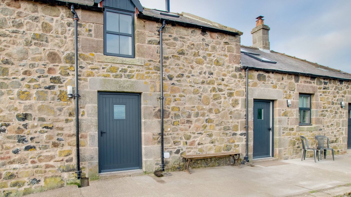 Old Bewick House | The Dod Barn - One Bedroom House, Sleeps 6