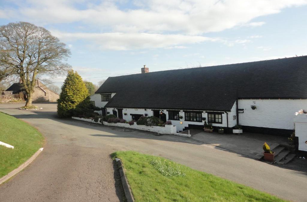 Swinscoe Hotel | The Dog & Partridge Country Inn