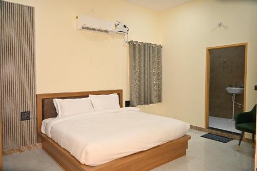 Mahwah Hotel | The Dollar Hotel & Resort