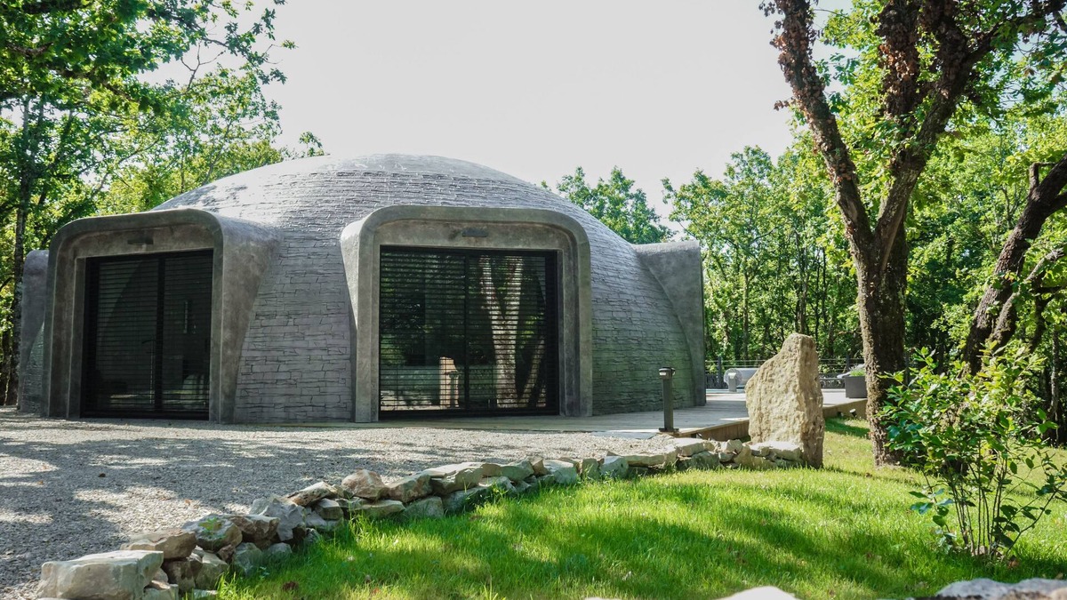 Chartrier-Ferriere House | THE DOME (unique in France)