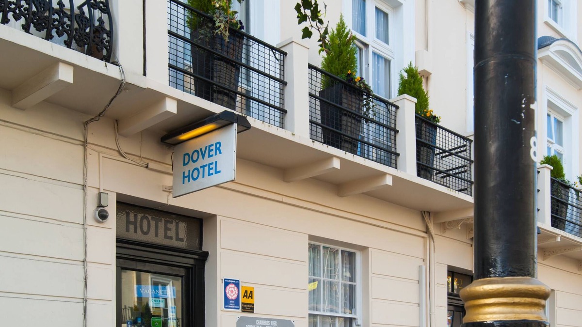 Warwick House | The Dover