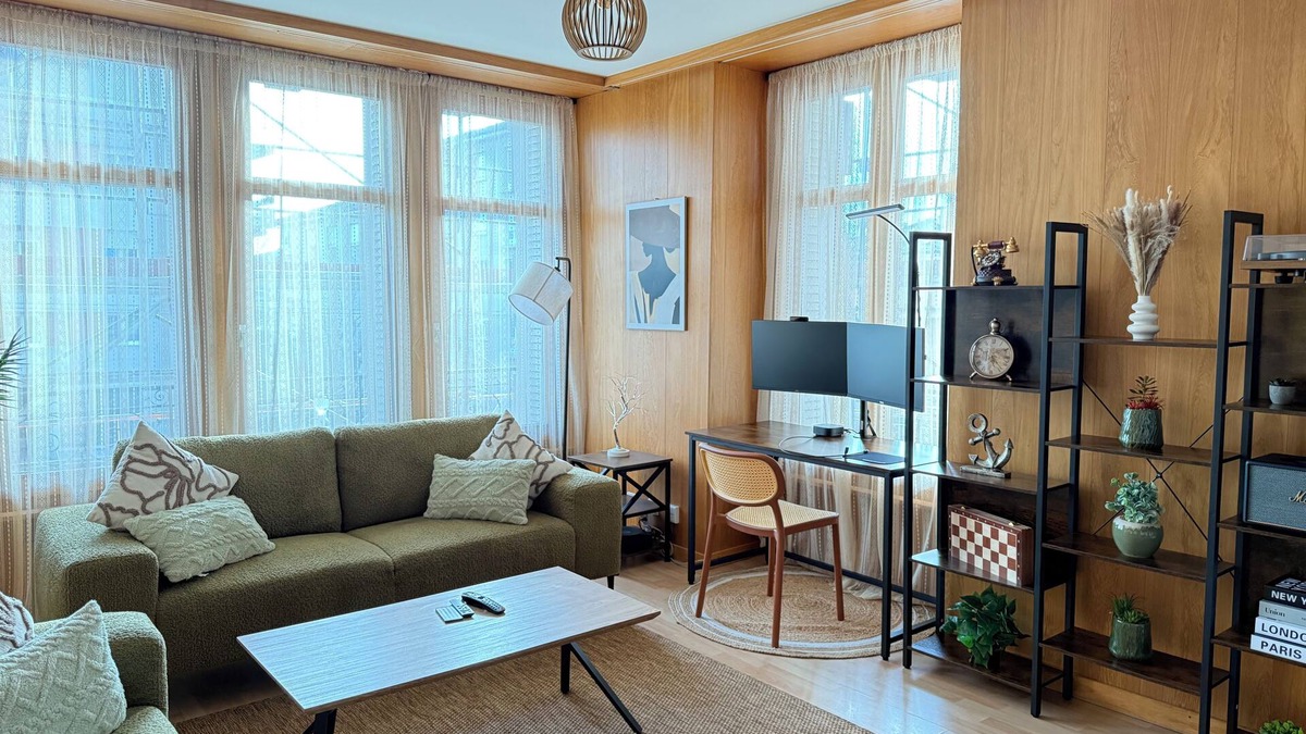 Lausanne Apartment | The Downtown