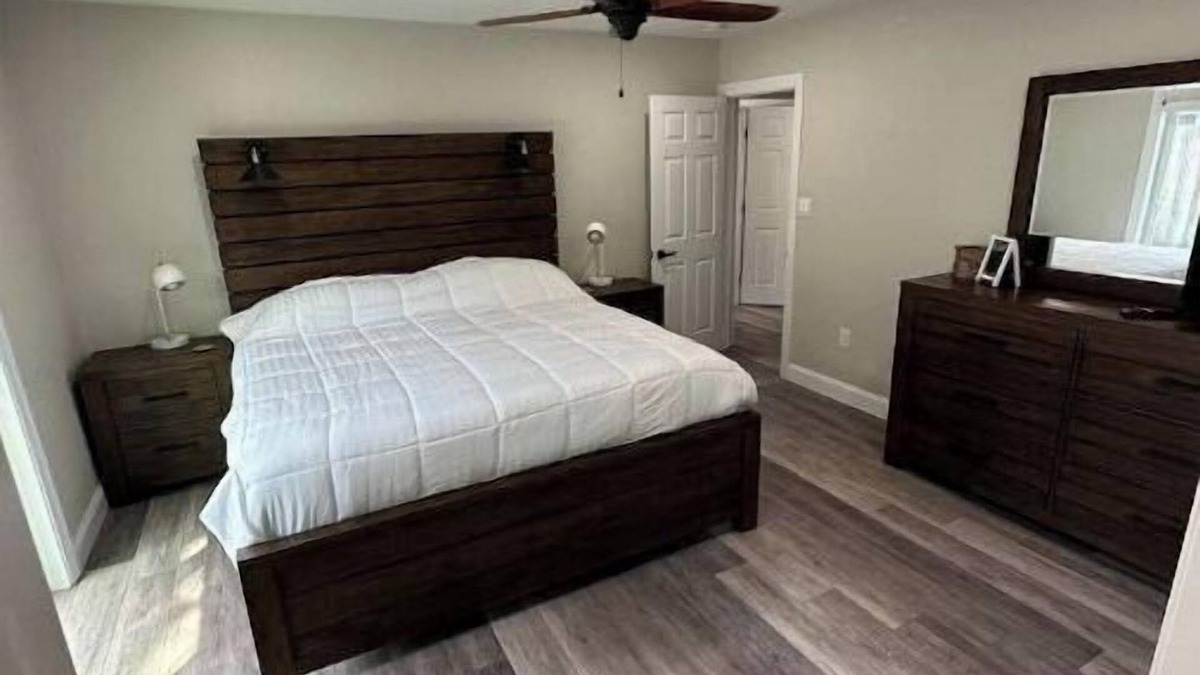 New Port Richey House | The Downtown Darling