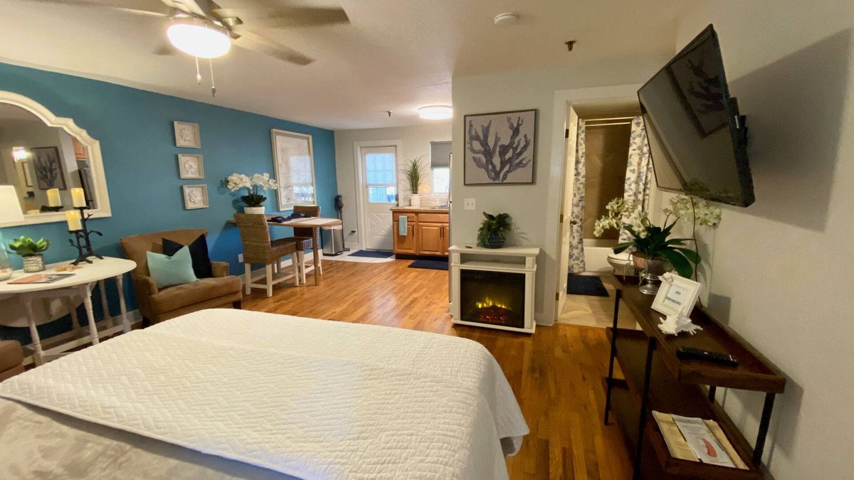Safety Harbor Apartment | The Downtown Studio on Main