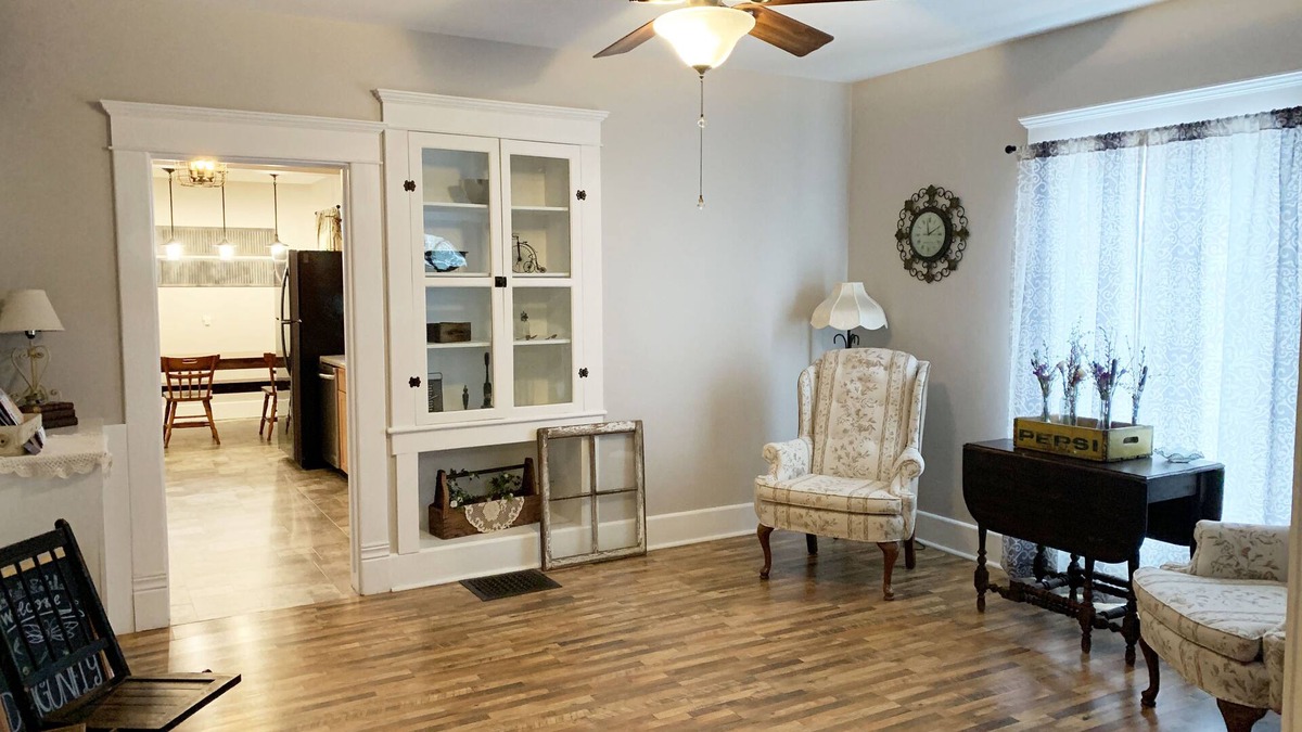 Rockville House | The Dragonfly Guest House, 3 Bedroom, 3 Bath, sleeps 8