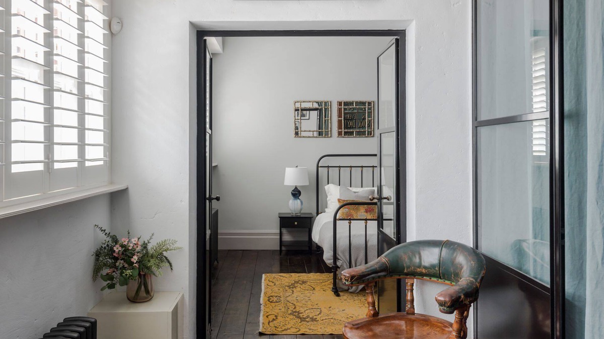South Bank House | The Dream Factory - Borough - by Frankie Says