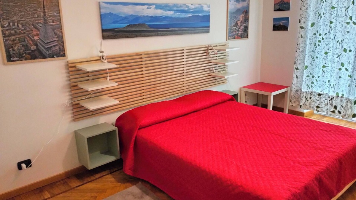 San Donato - Campidoglio Apartment | The Dream Hunter: comfort and taste in a quiet, well-served area.