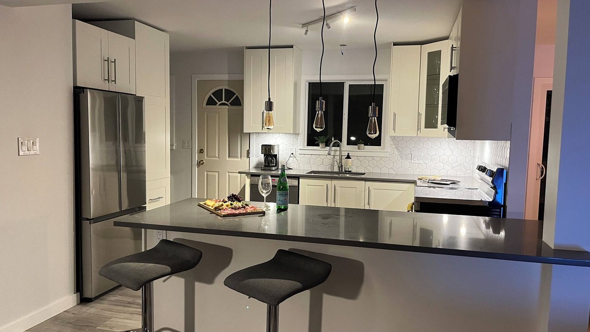 Chilliwack Proper Village West House | "The Dublin Place" a cozy 3 bedroom home away from homen