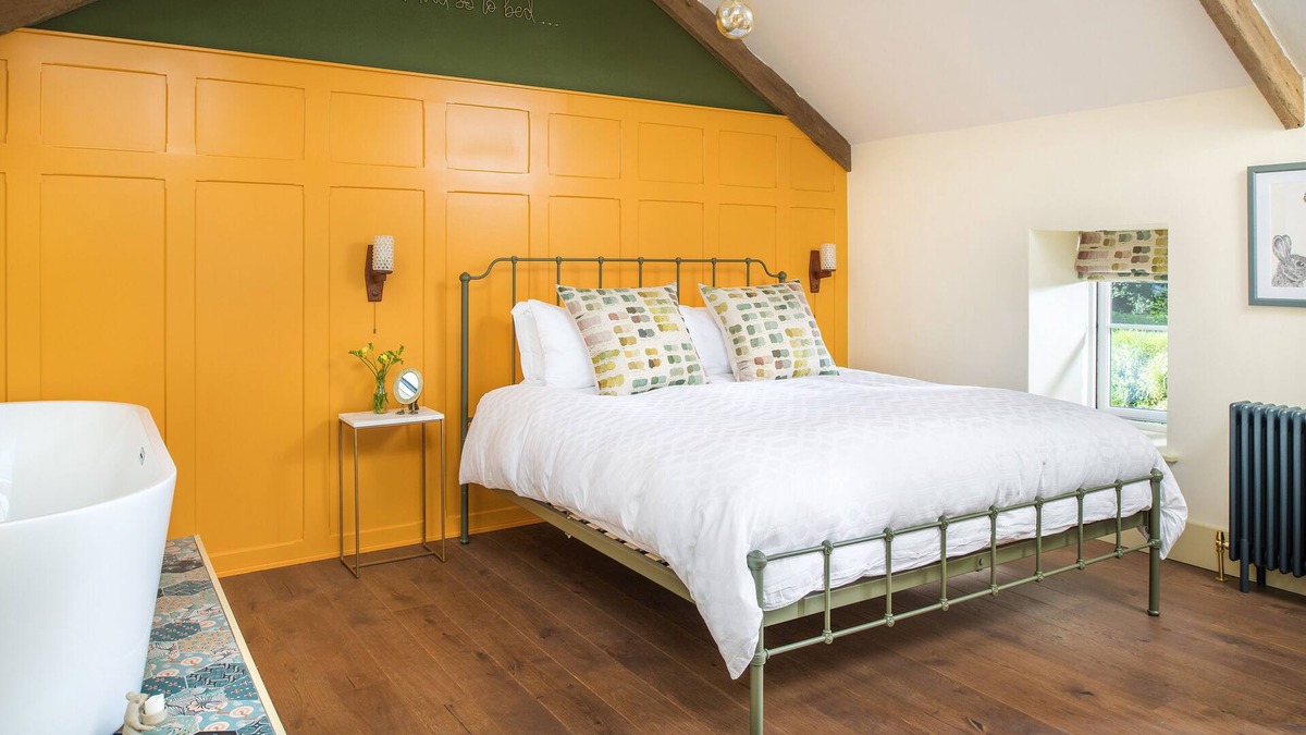Saint Columb Major Cottage | The Duchy Barn at Tregoose Old Mill