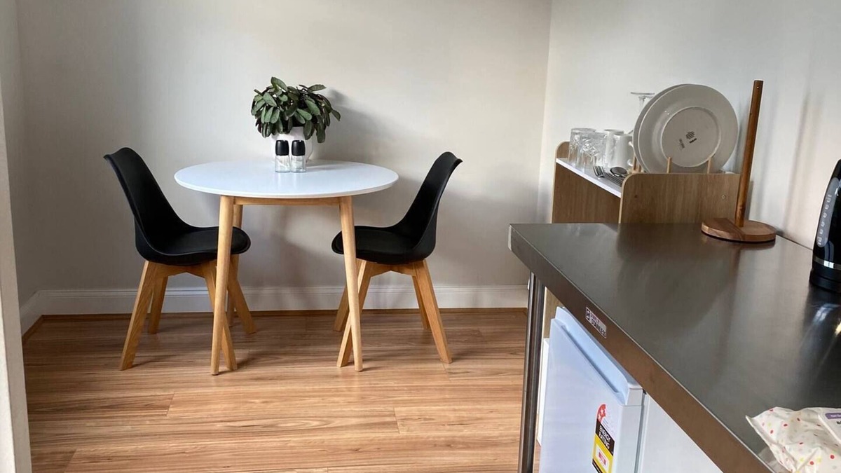 West Launceston Apartment | The Duke of West Launceston