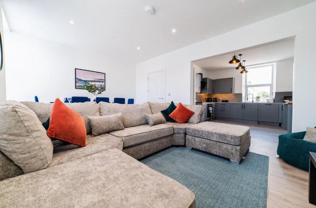 Newton House | The Dunes, Porthcawl