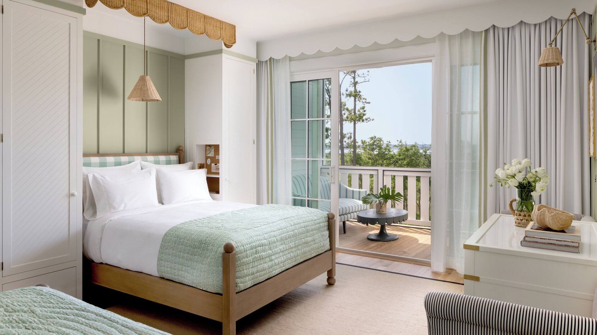 Johns Island Hotel | The Dunlin, Auberge Collection