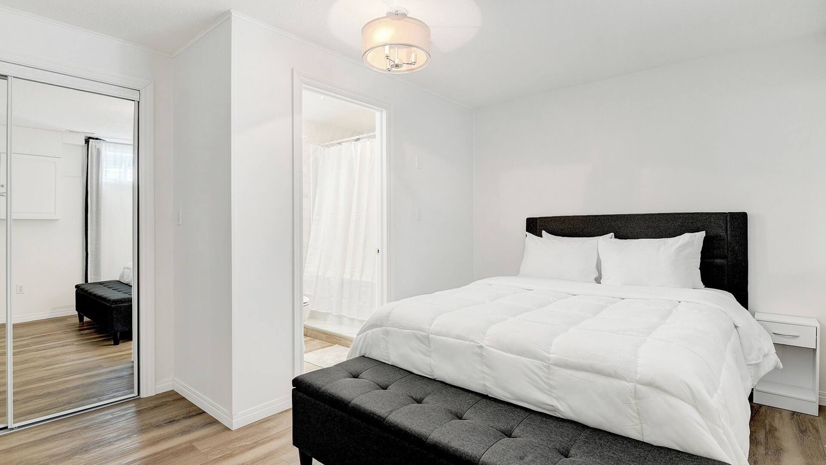 Grande Prairie House | The Duplex Den