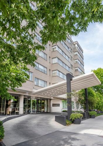 Dupont Circle Hotel | The Dupont Circle Hotel