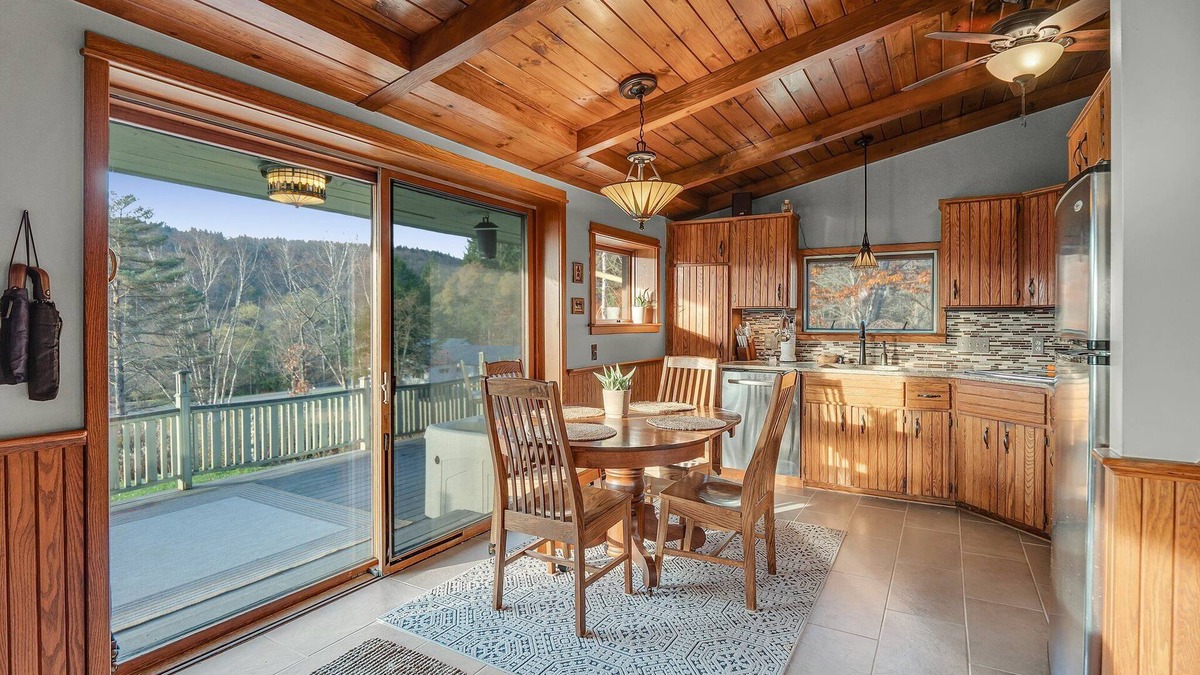 Ellicottville Villa | The Eagles Nest