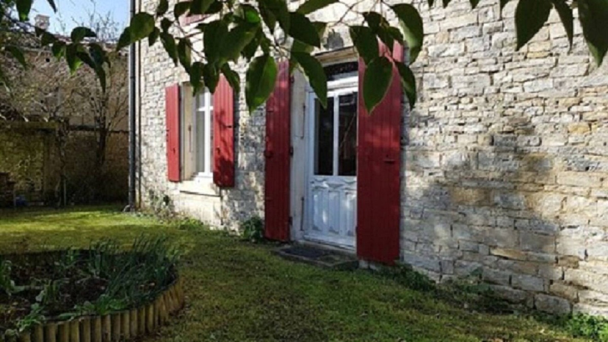Benon House | The Eclade near La Rochelle